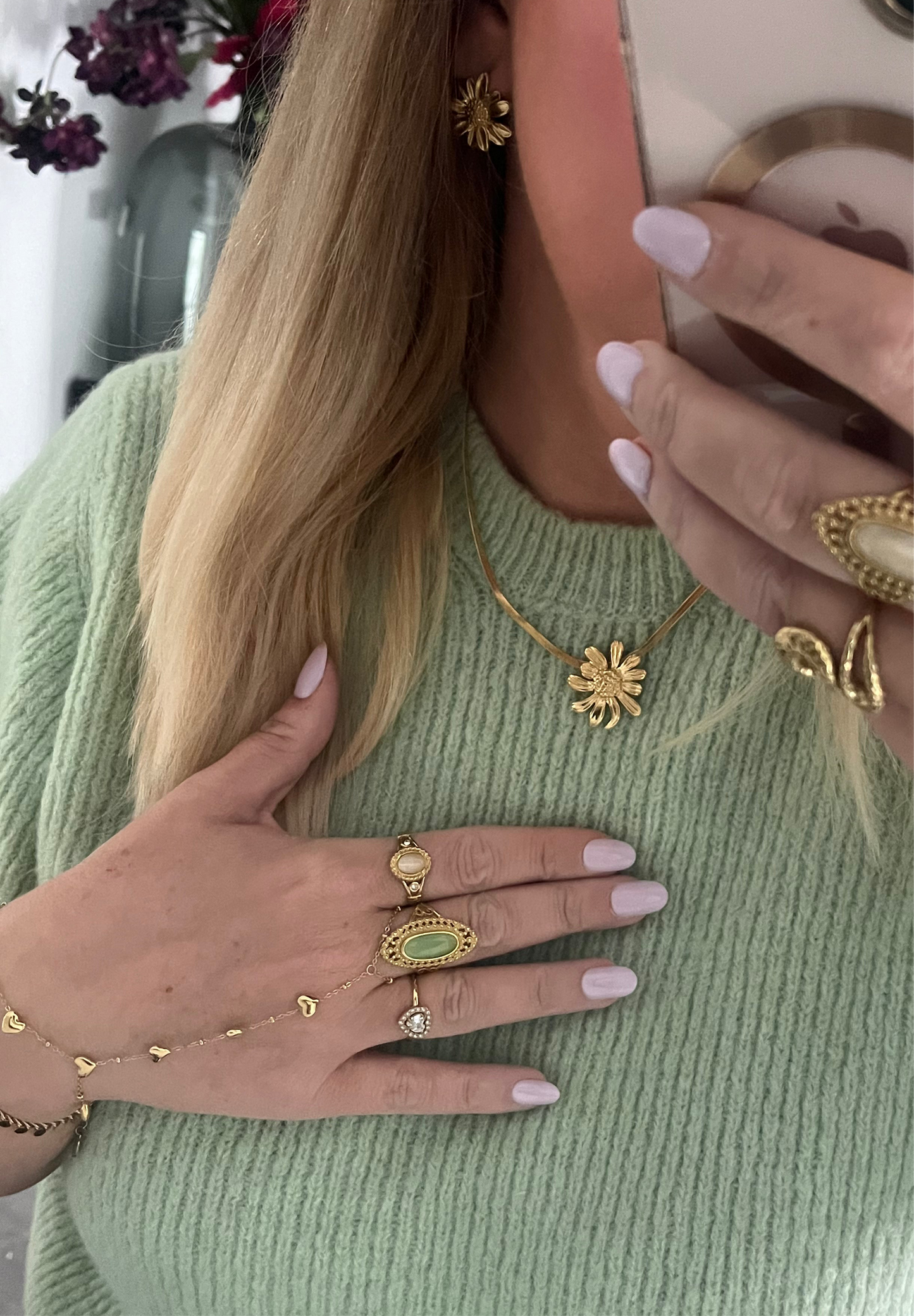 Sunflower Necklace | Gold