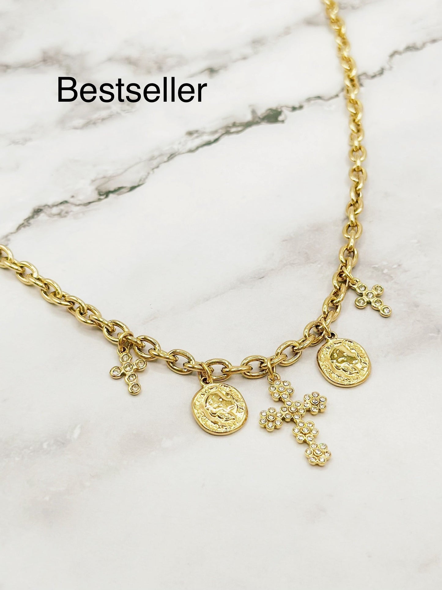 Collier à breloques Croix | K006
