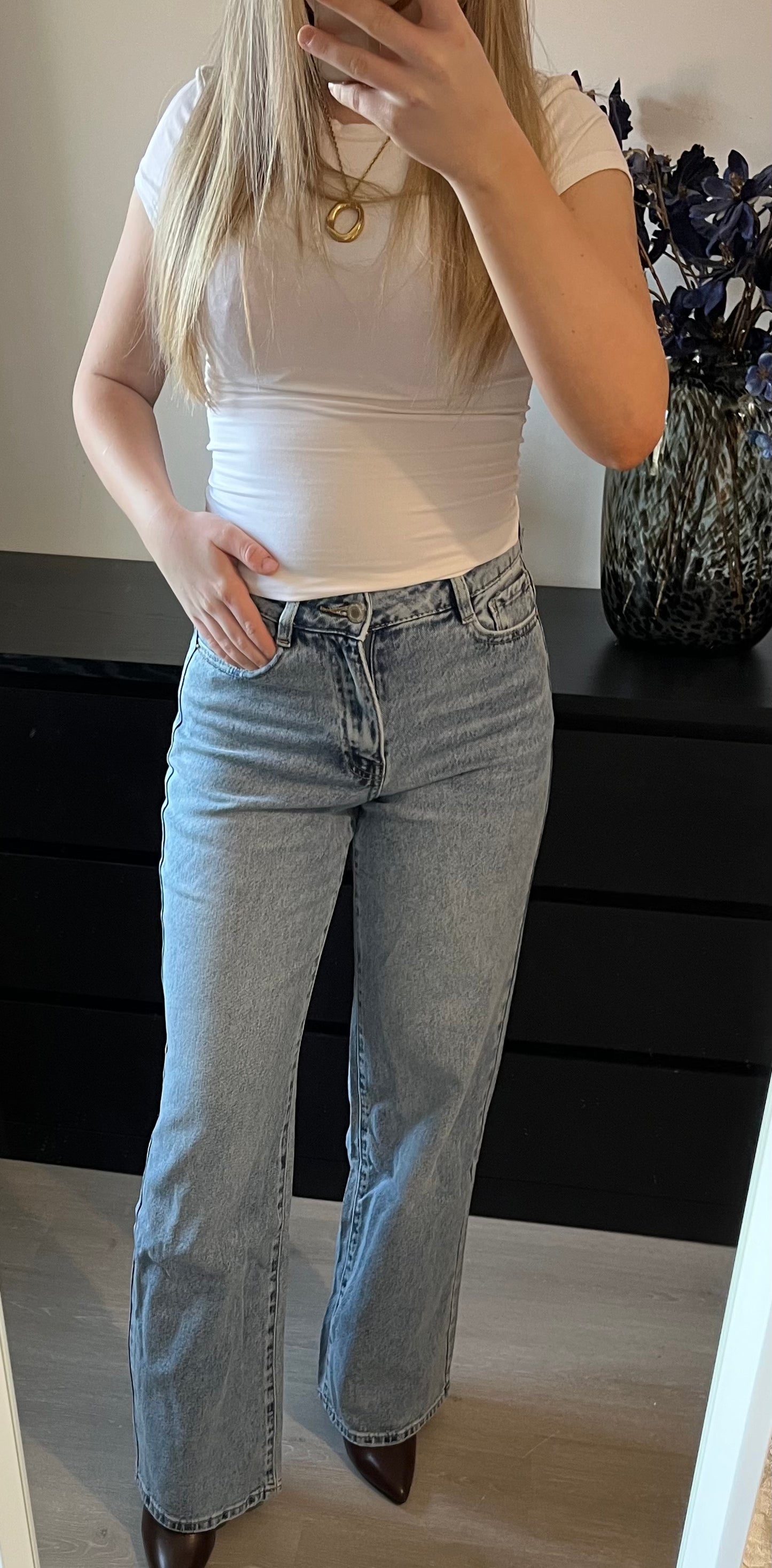 Wide Leg Jeans Lotus T6320-17