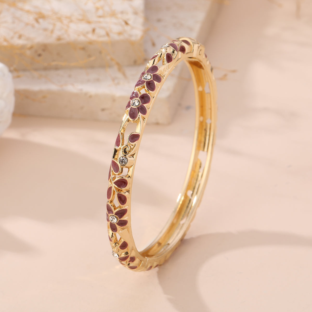 Mae Bangle Prune