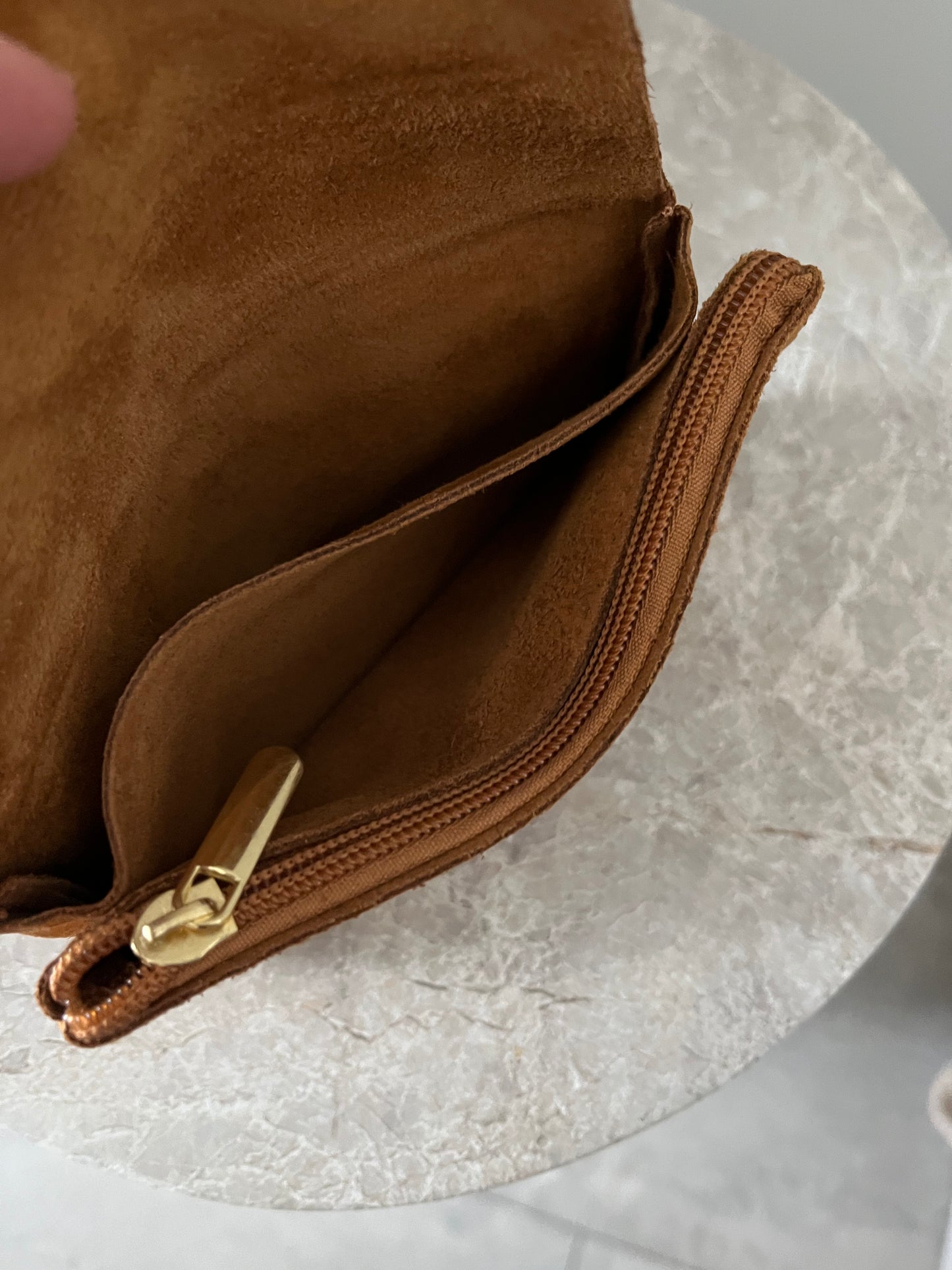 Jess Portemonnee Suede Big | Cognac