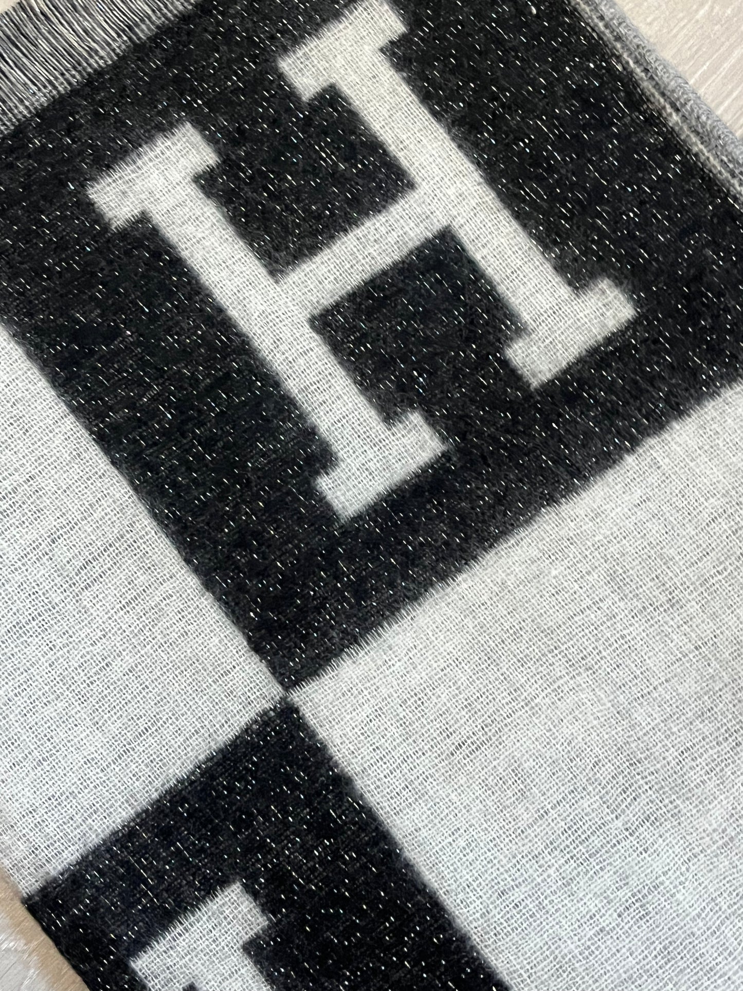 Hillary Sjaal | Zwart/Beige