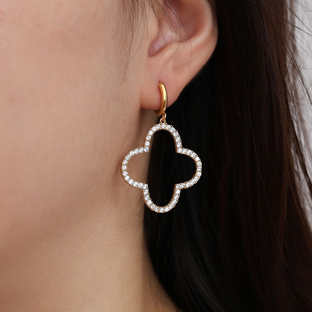 Sparkling Clover Earrings