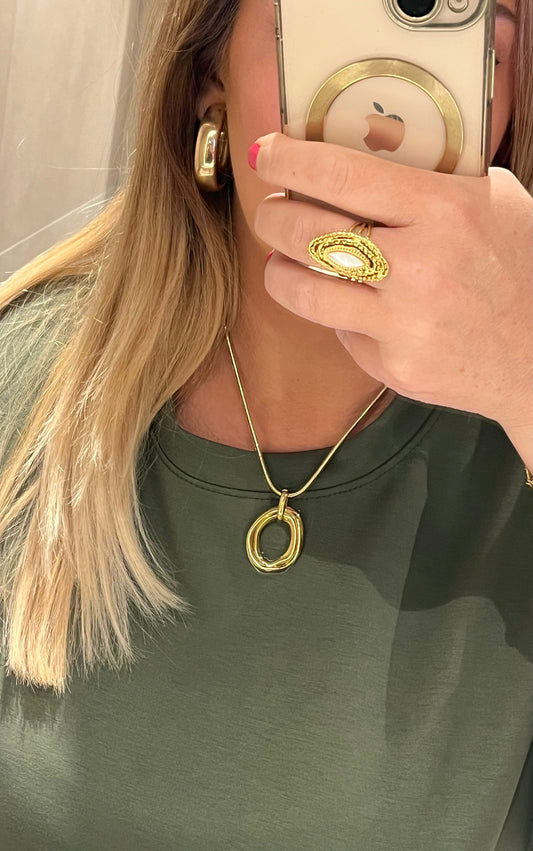 Loïs Necklace