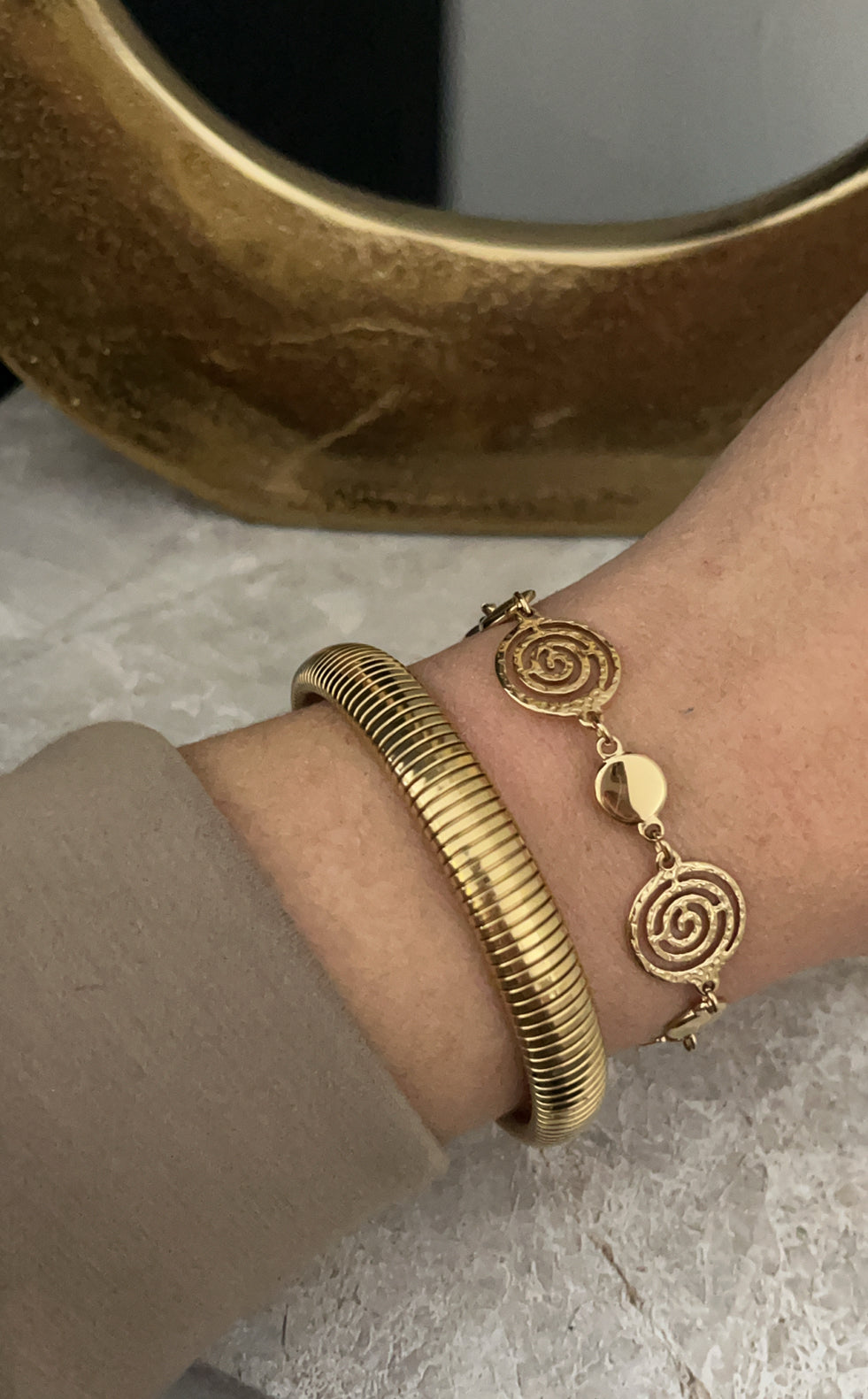 Alice Bracelet | Gold
