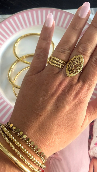 Summertime Bangle | 🩷 This bangle has no closure🩷