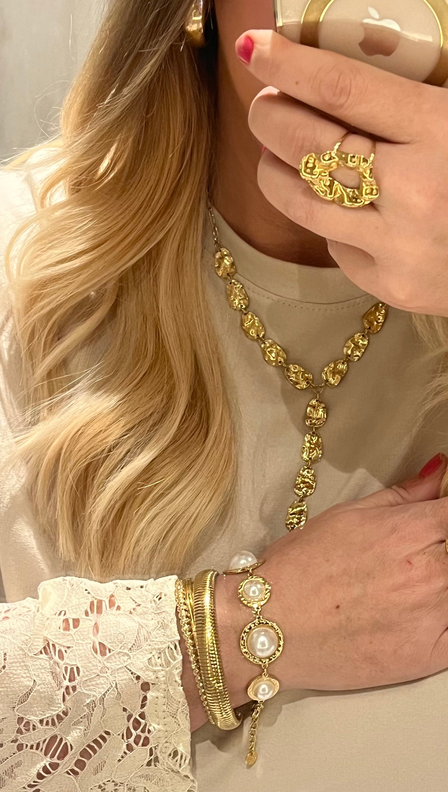 Statement Pearl Bracelet