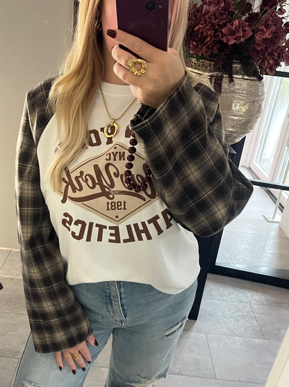 Brown Babe Longsleeve