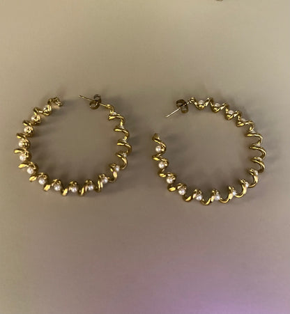 Pearly Hoops