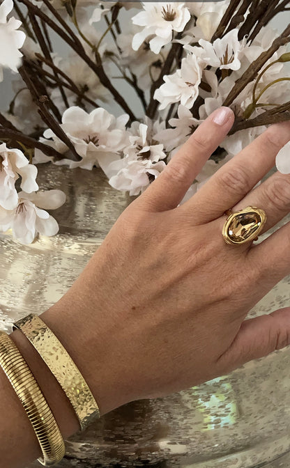 Leya Ring | Bruin