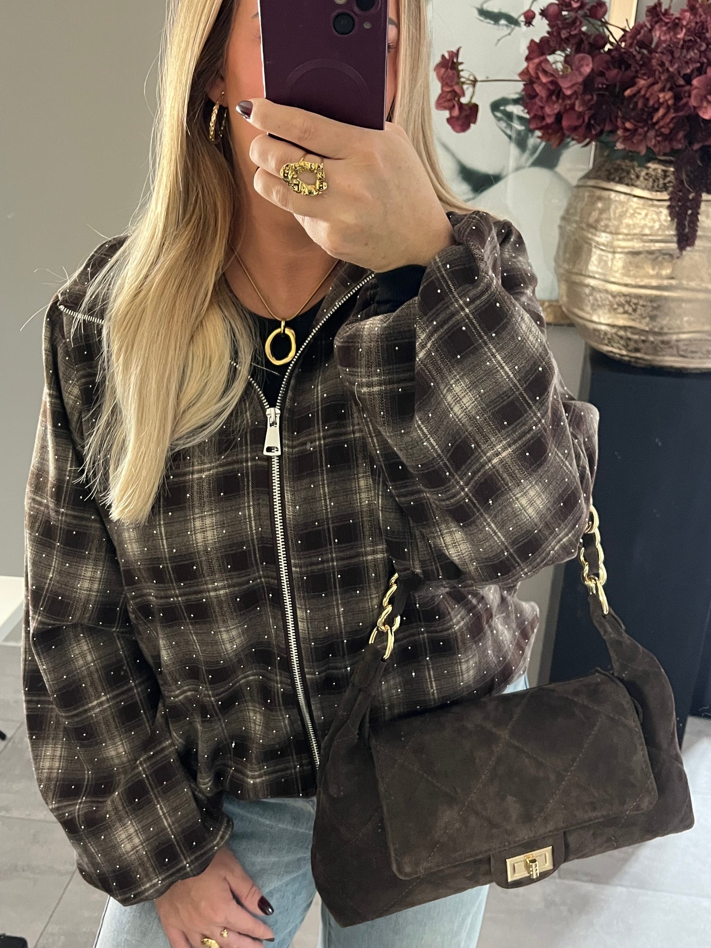 Yara Jack Strass | Bruin