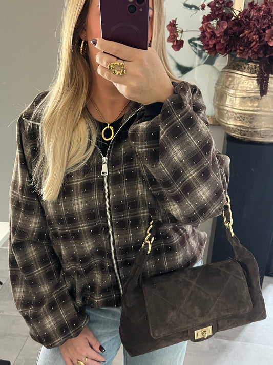Yara Jack Strass | Bruin