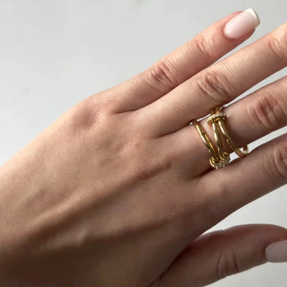 Triple Layered Strass Ring