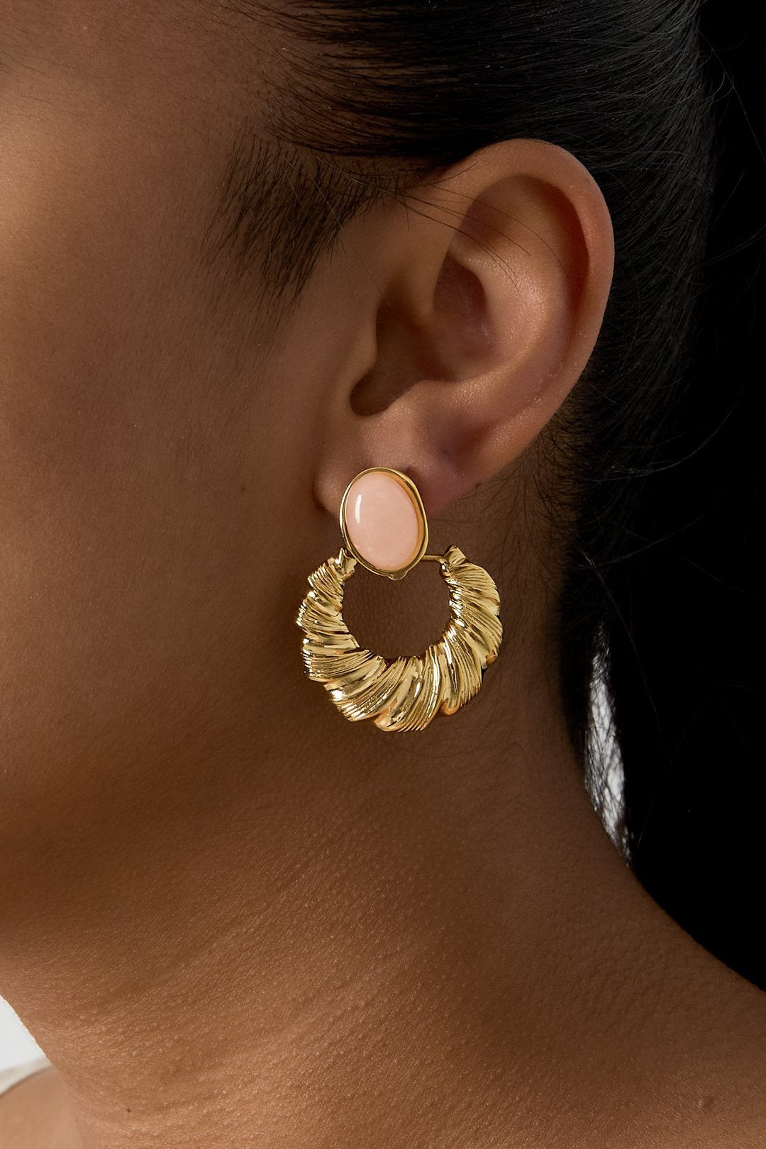 Kelly Earrings | Beige