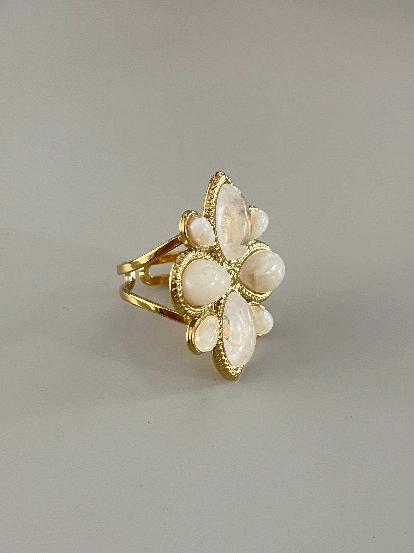 Wild Flower Statement Ring | Beige