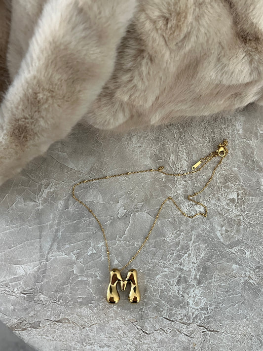 Initiaal Ketting | M
