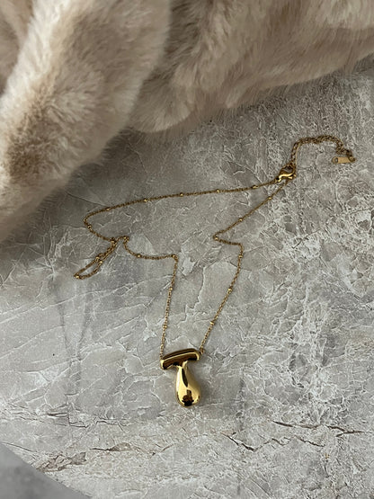 Initiaal Ketting | T