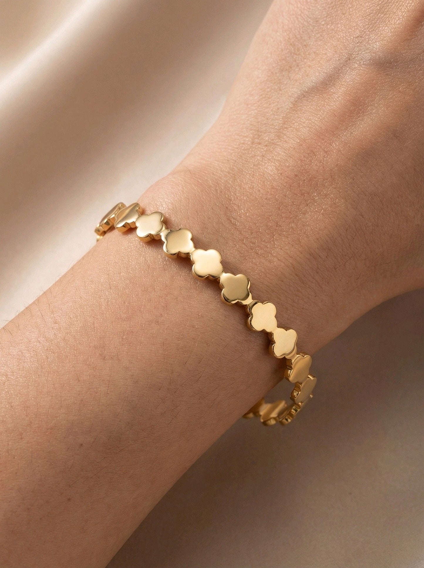 Isabel Bangle