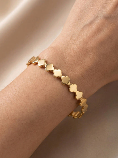 Isabel Bangle