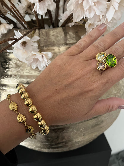 Phoeby Ring