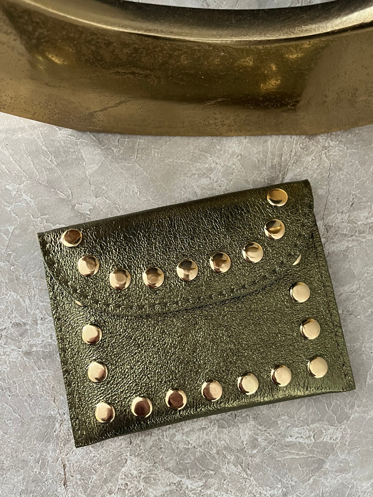 Jenna Metallic Leather Card Holder | Olive