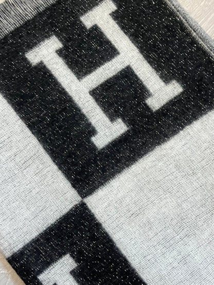 Hillary Sjaal | Zwart/Beige