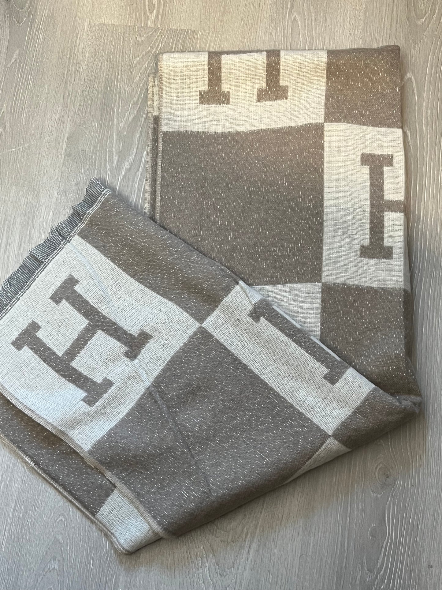 Hillary Sjaal | Beige/Taupe