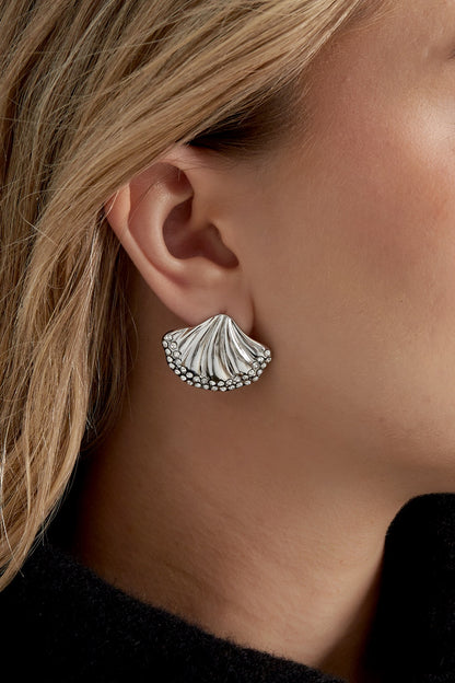 Shimmer Shell Earrings | Gold