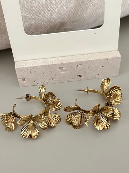 Earrings Flower Statement