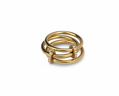 Triple Layered Strass Ring