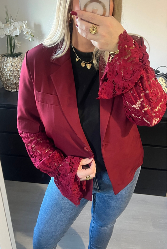 Ambika Blazer Lace | Bordeaux